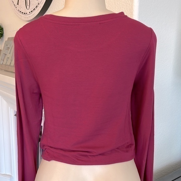 NWT. Ivoire Long-sleeve Blouse - Picture 2 of 7